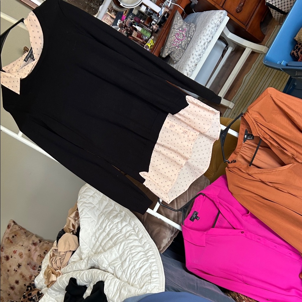 Adrianna Papell Black and Pink Blouse